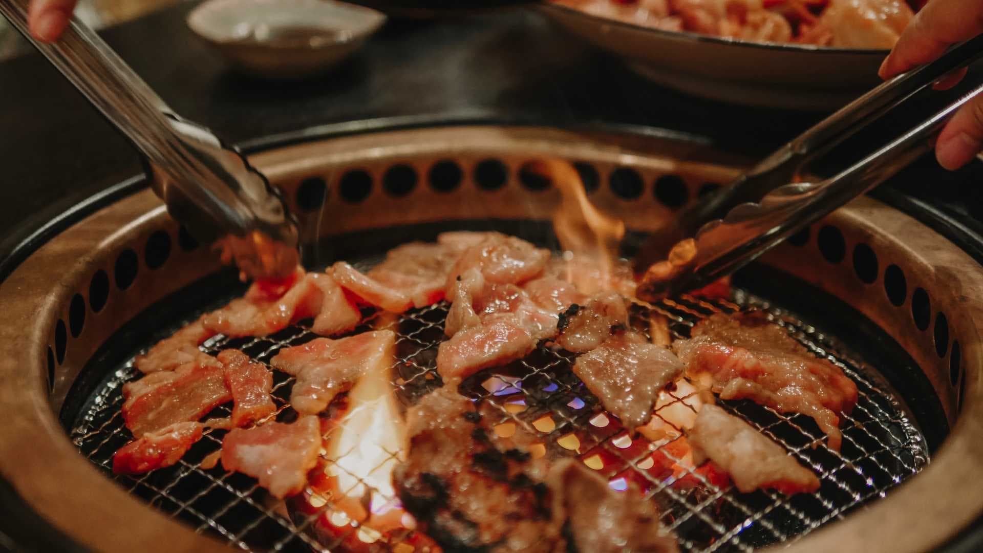 【千葉県勤務】【エリアマネージャー長候補】焼肉中心に飲食店7ブランドを展開★賞与年2回★昇給チャンス年4回